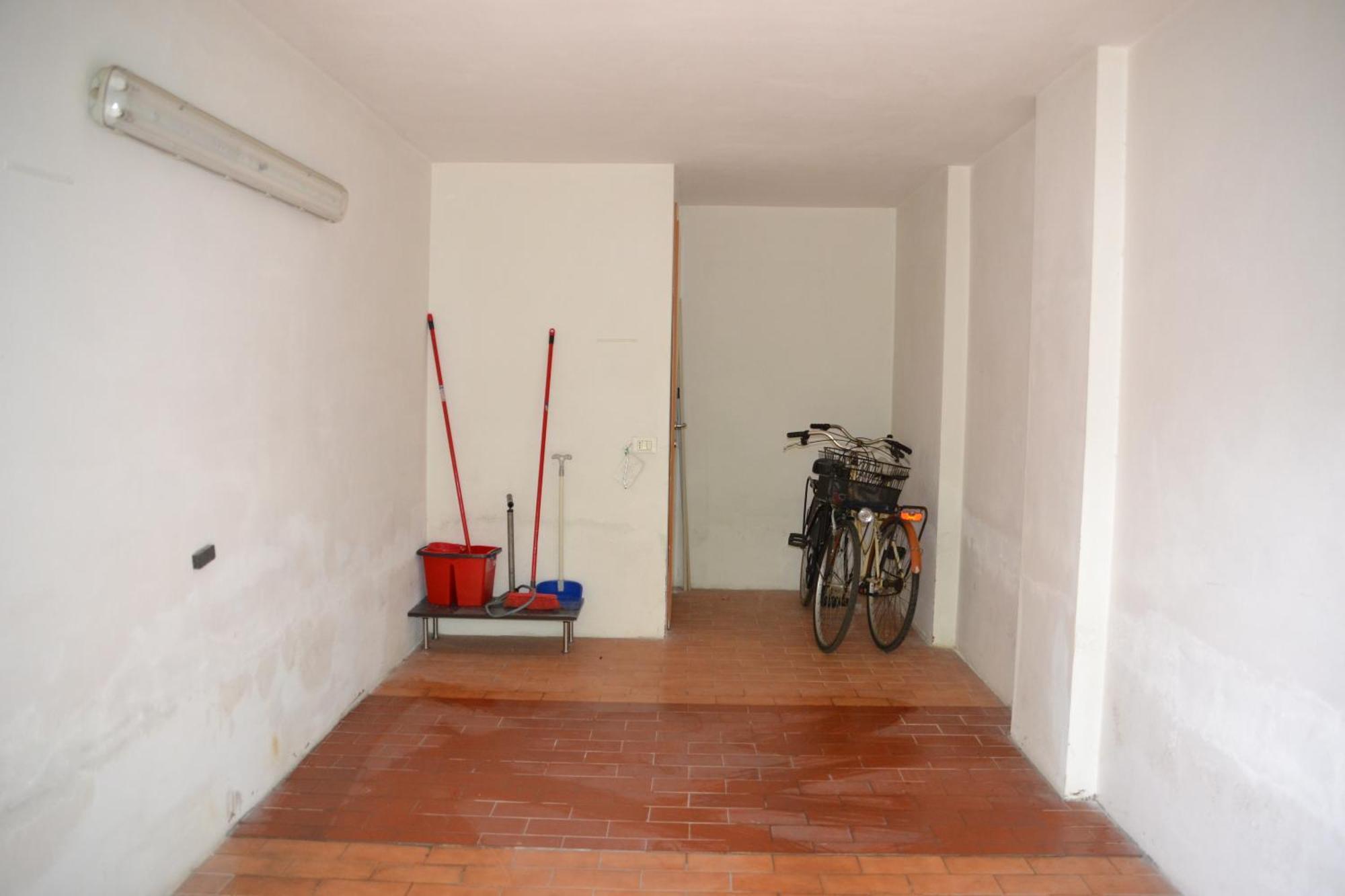 Casa Rosina + Box Per Auto 2 Bici 1,5Km Dalle Mura Lukka Zewnętrze zdjęcie